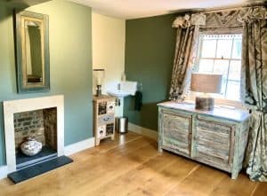 Northern Lights Room 1